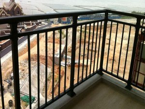 影響陽臺護(hù)欄價(jià)格的因素有那些？