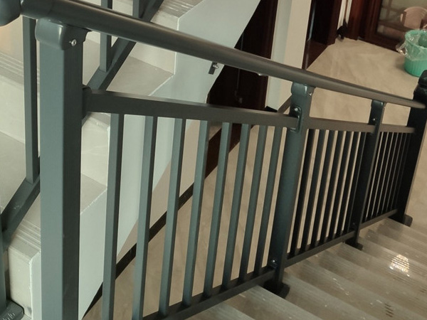室內鋅鋼樓梯扶手圖片