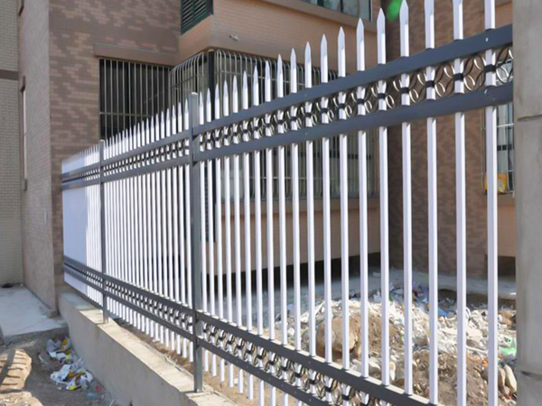 鋅鋼柵欄包含哪些產(chǎn)品你知道嗎？看過(guò)可避免誤區(qū)！