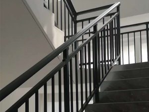 怎么在網(wǎng)上定制樓梯扶手？方法在這里！