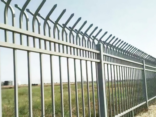 鋅鋼護欄會不會掉漆脫色？