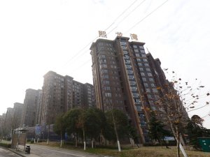 蕪湖鴻瑞熙龍灣小區(qū)百葉窗、樓梯扶手定制