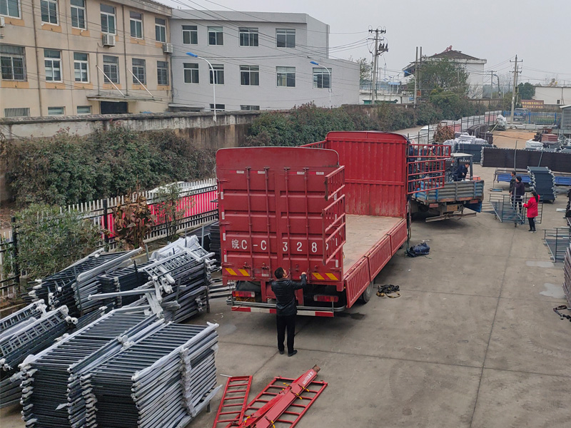 金用護(hù)欄2020年12月7日鋅鋼飄窗護(hù)欄發(fā)貨！