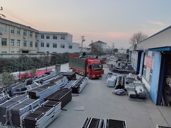 金用護欄2020年12月22日鋅鋼陽臺護欄發(fā)貨！