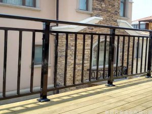 陽臺護(hù)欄有什么作用？