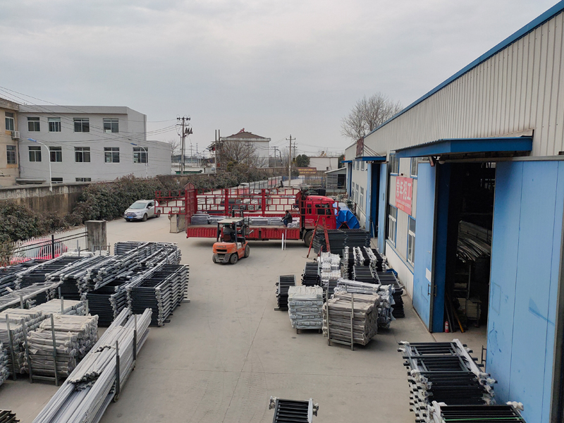 金用護欄2021年1月20日鋅鋼陽臺護欄發貨！