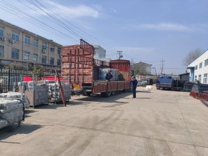 金用護欄2021年3月2日鋅鋼陽臺護欄發貨！