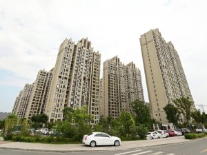 揚(yáng)州儀征帝景藍(lán)灣小區(qū)百葉窗定制