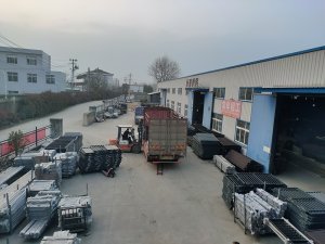 金用護(hù)欄2021年3月13日百葉窗發(fā)貨！