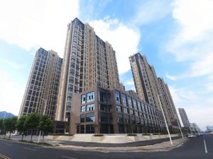 黃山天都首郡小區(qū)定制百葉窗、樓梯欄桿、陽臺欄桿