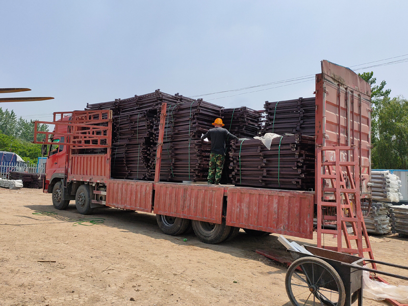 金用護欄2021年5月24日鋅鋼護窗欄桿發貨！