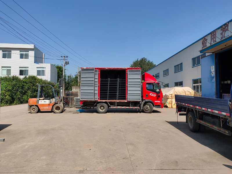 金用護欄2021年8月25日鋅鋼護窗欄桿發貨！