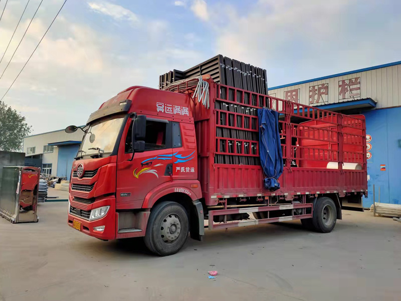 金用護欄2021年9月9日鋅鋼百葉窗發貨！