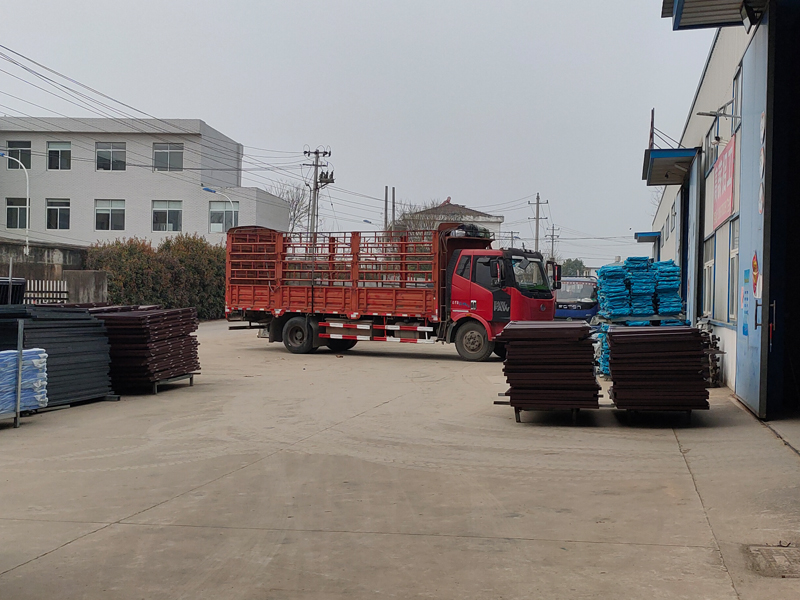 金用護欄2022年3月12日鋅鋼飄窗欄桿裝車發貨！