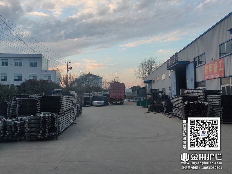 2023年12月13日鋅鋼百葉窗裝車發貨！