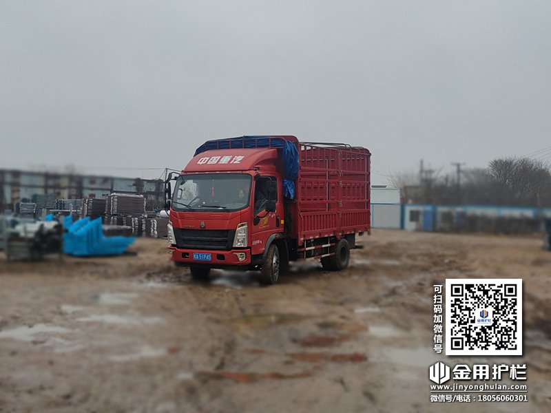 2023年12月16日鋅鋼百葉窗裝車發貨！