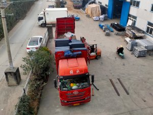 2025年11月8日鋅鋼百葉窗裝車發貨！